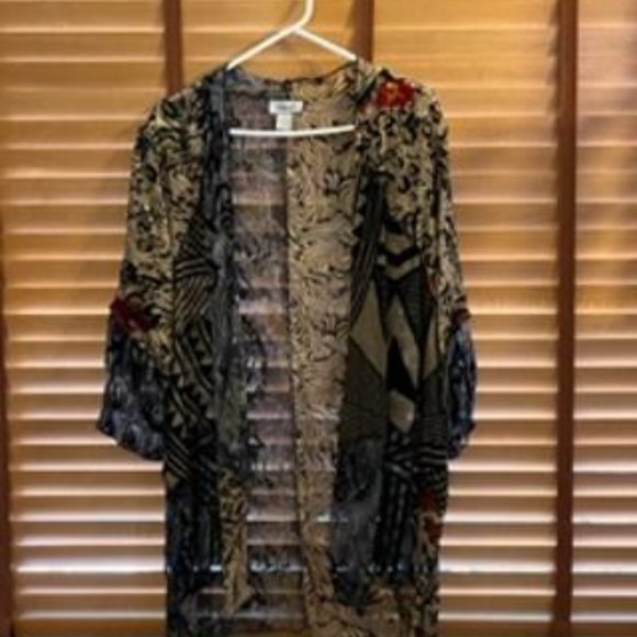 Vintage-inspired and Contemporary Boho Kimono Style Wrap - Picture 1 of 4